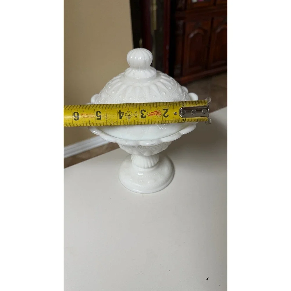 Vtg Kempel white milk glass lidded pedestal covered candy‎ compote